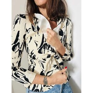 Giorgio Armani Women's Black and Cream Floral Blazer